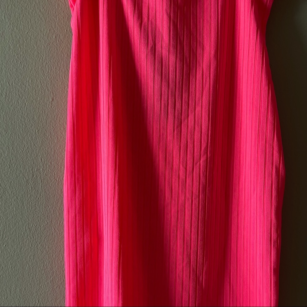 Vibrant Pink Ribbed Mini Dress - Picture 14 of 15